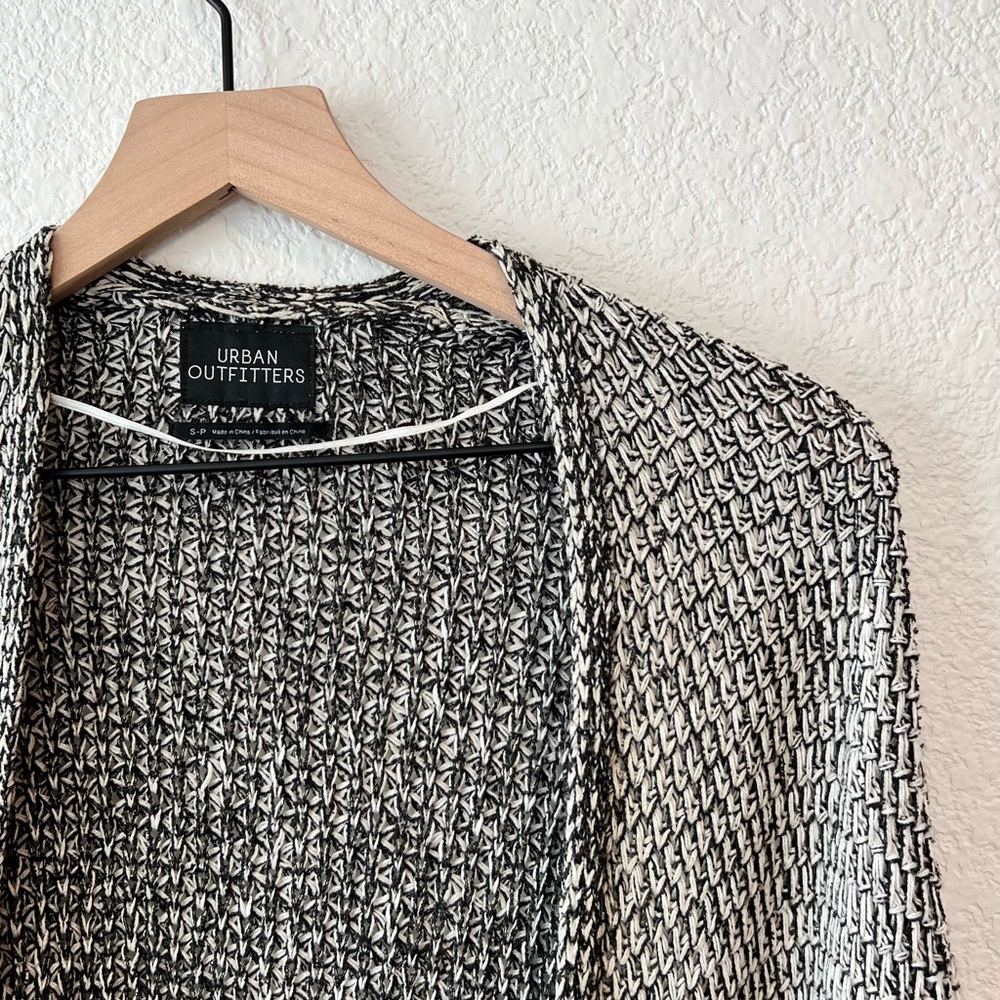 S UO Slouchy Cardigan with Bell Sleeves